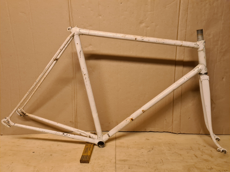 Classic steel bikes with unknown profiled frame 40 - 50's