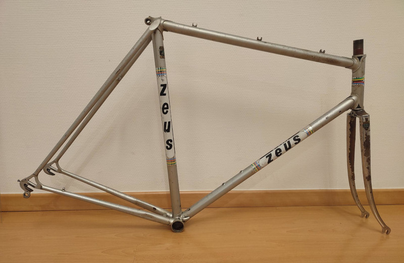 Classic steel bikes Zeus criterium frameset